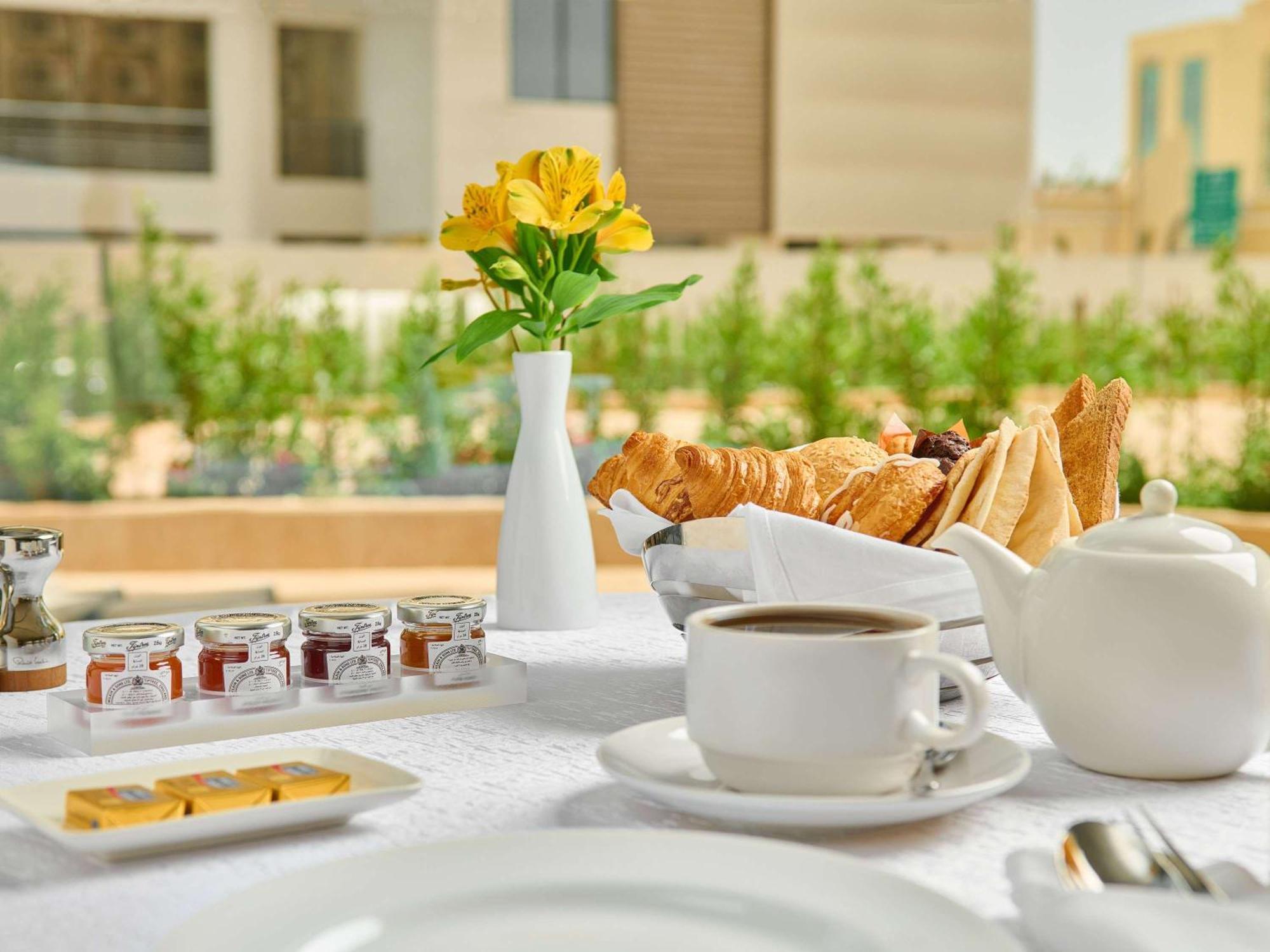 Mercure Riyadh Al Anoud المظهر الخارجي الصورة
