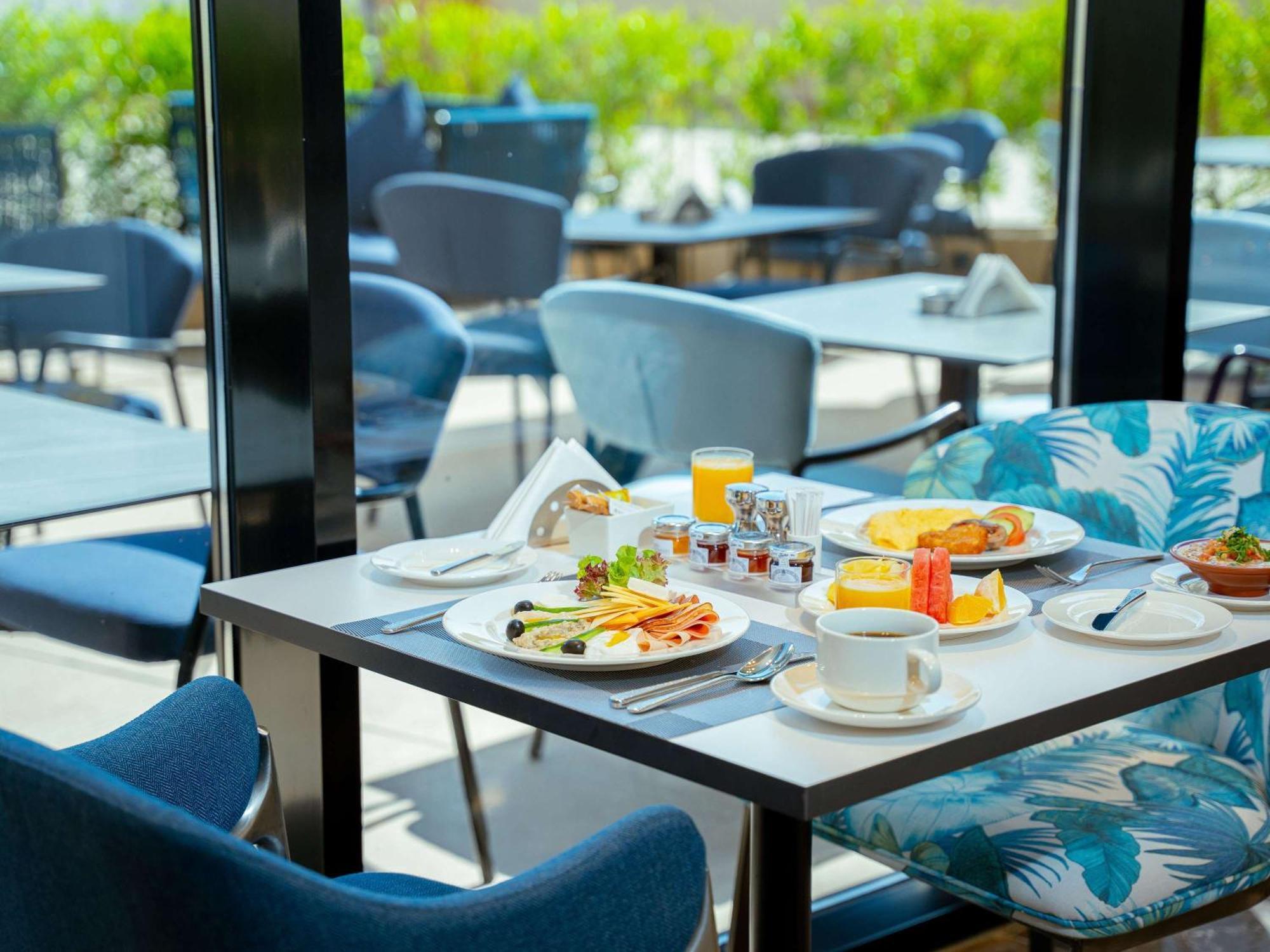 Mercure Riyadh Al Anoud المظهر الخارجي الصورة